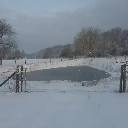 Le Thuit - F2 Plain Pied équipé à La Ferme Séjour à la ferme