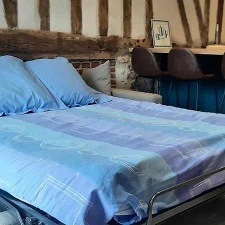 Séjour à la ferme Le Thuit - F2 Plain Pied équipé à La Ferme *