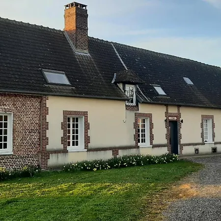 Séjour à la ferme Le Thuit - F2 Plain Pied équipé à La Ferme Charleval (Eure)