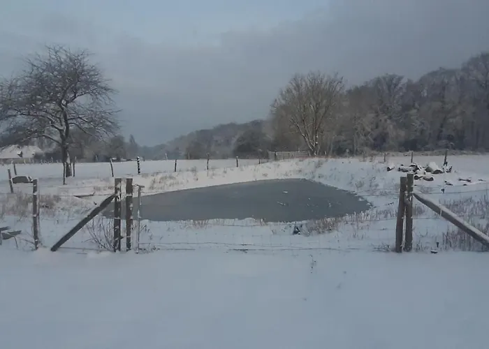 Le Thuit - F2 Plain Pied équipé à La Ferme Séjour à la ferme