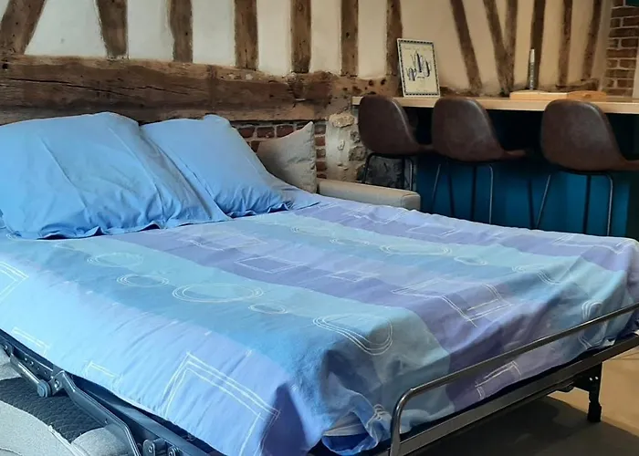 Séjour à la ferme Le Thuit - F2 Plain Pied équipé à La Ferme *